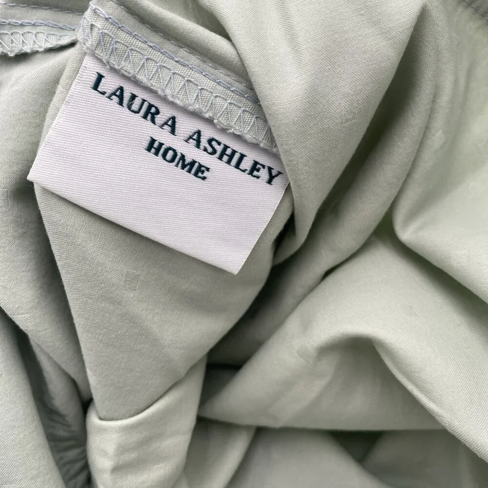 LAURA ASHLEY Mint Green KING pillowcases Set 2 Tone on Tone Dot Pillow Case